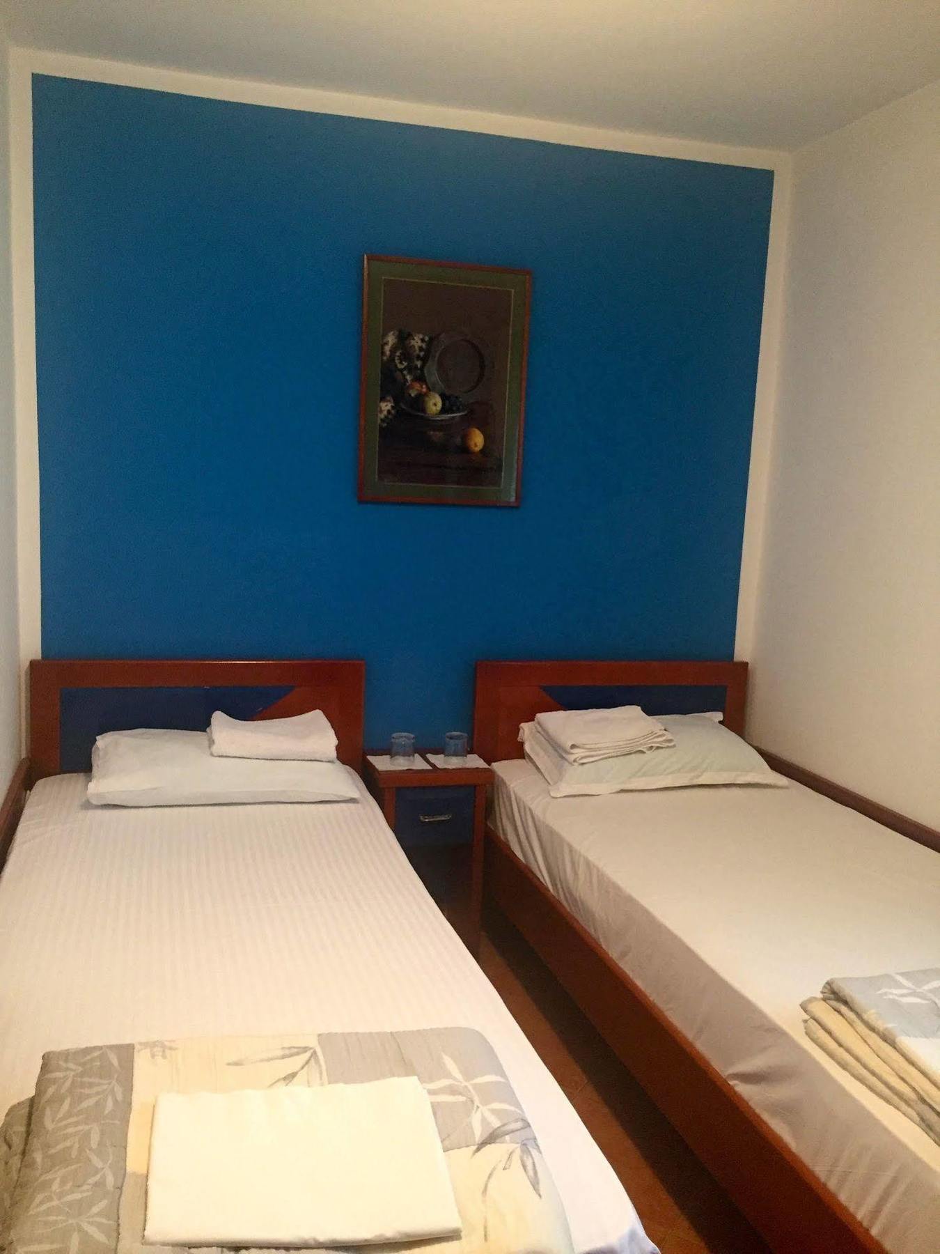 Boutique Hotel Villa Royal Tivat Buitenkant foto